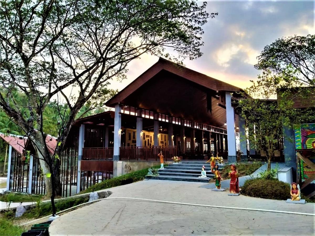 Hotel Symphony Samudra Port Blair Zewnętrze zdjęcie