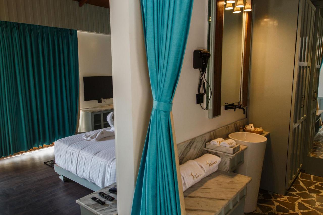 Hotel Symphony Samudra Port Blair Zewnętrze zdjęcie